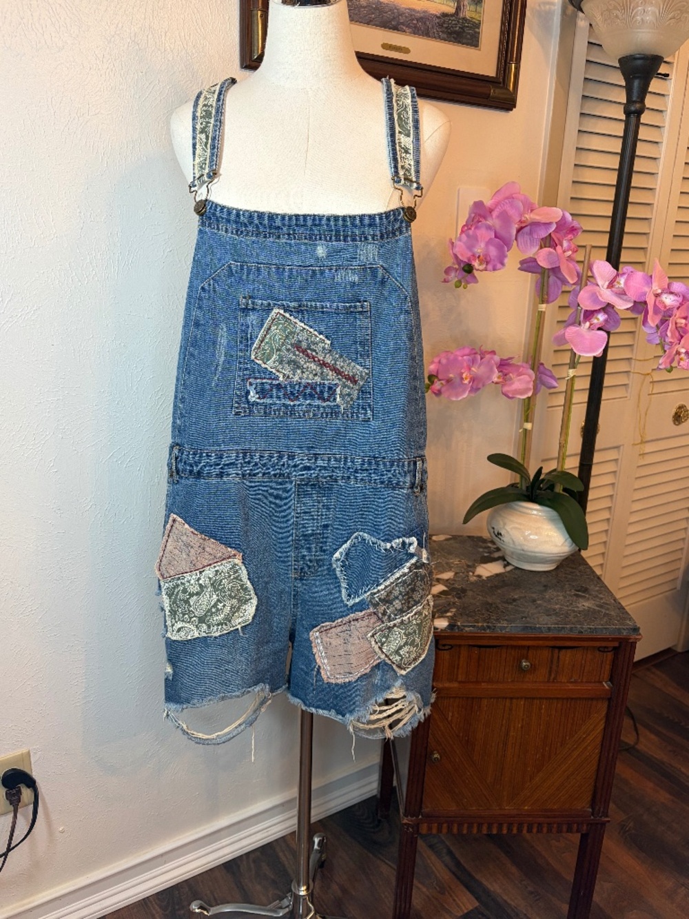 Jaded Gypsy Patches Of Love Shortalls L/XL Denim Patchwork Short Overalls Boho
